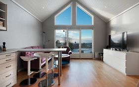 Charming Sea-View Haven By Ajf Dream Living